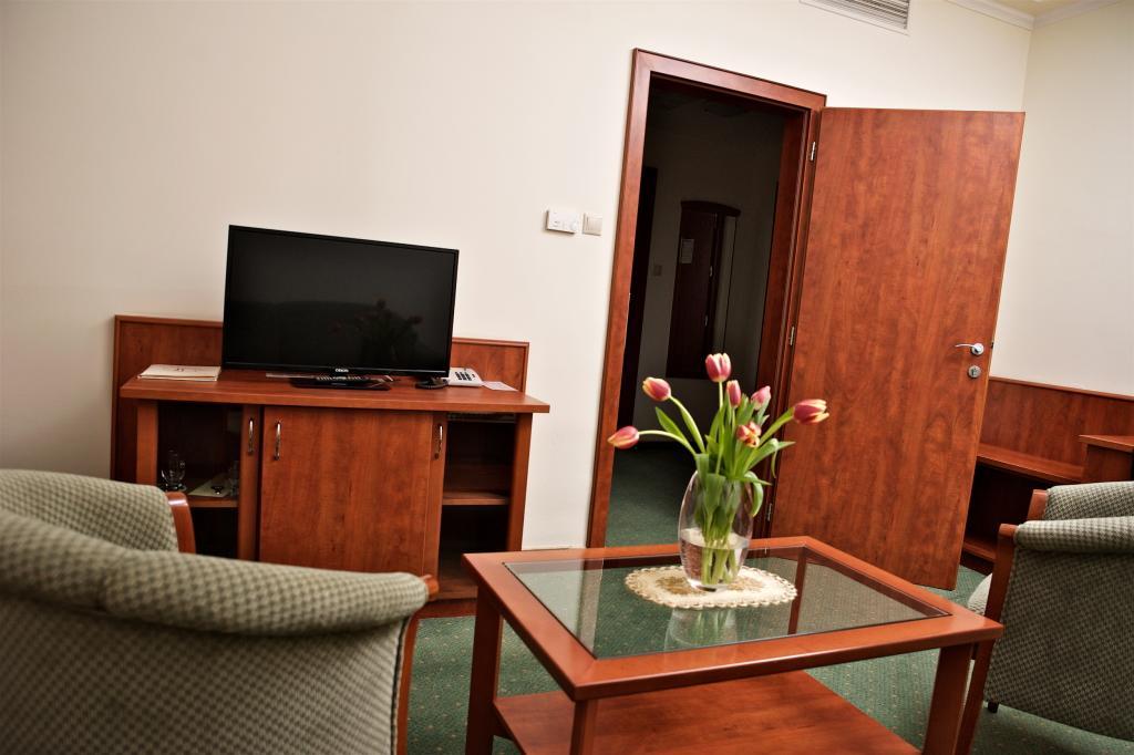 Hotel Lukacs Superior Kazincbarcika Rom bilde