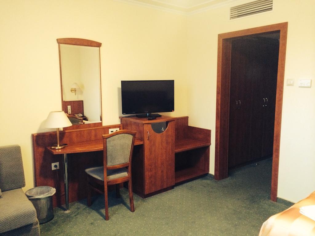 Hotel Lukacs Superior Kazincbarcika Rom bilde